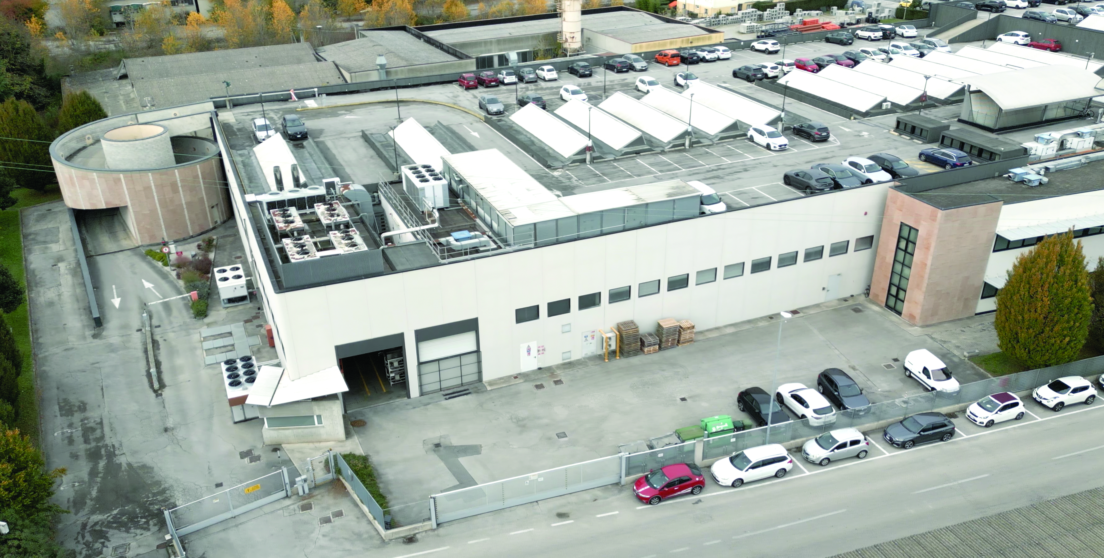 Lumson - Cosmetic Primary Packaging 